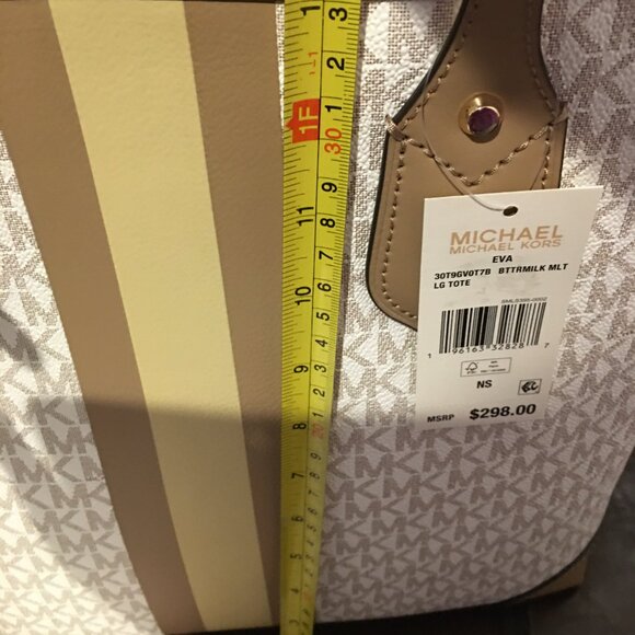 Michael Kors NEW Eva Shoulder Tote Bag & Free Pouch - Retail $298 Mk - Picture 3 of 6